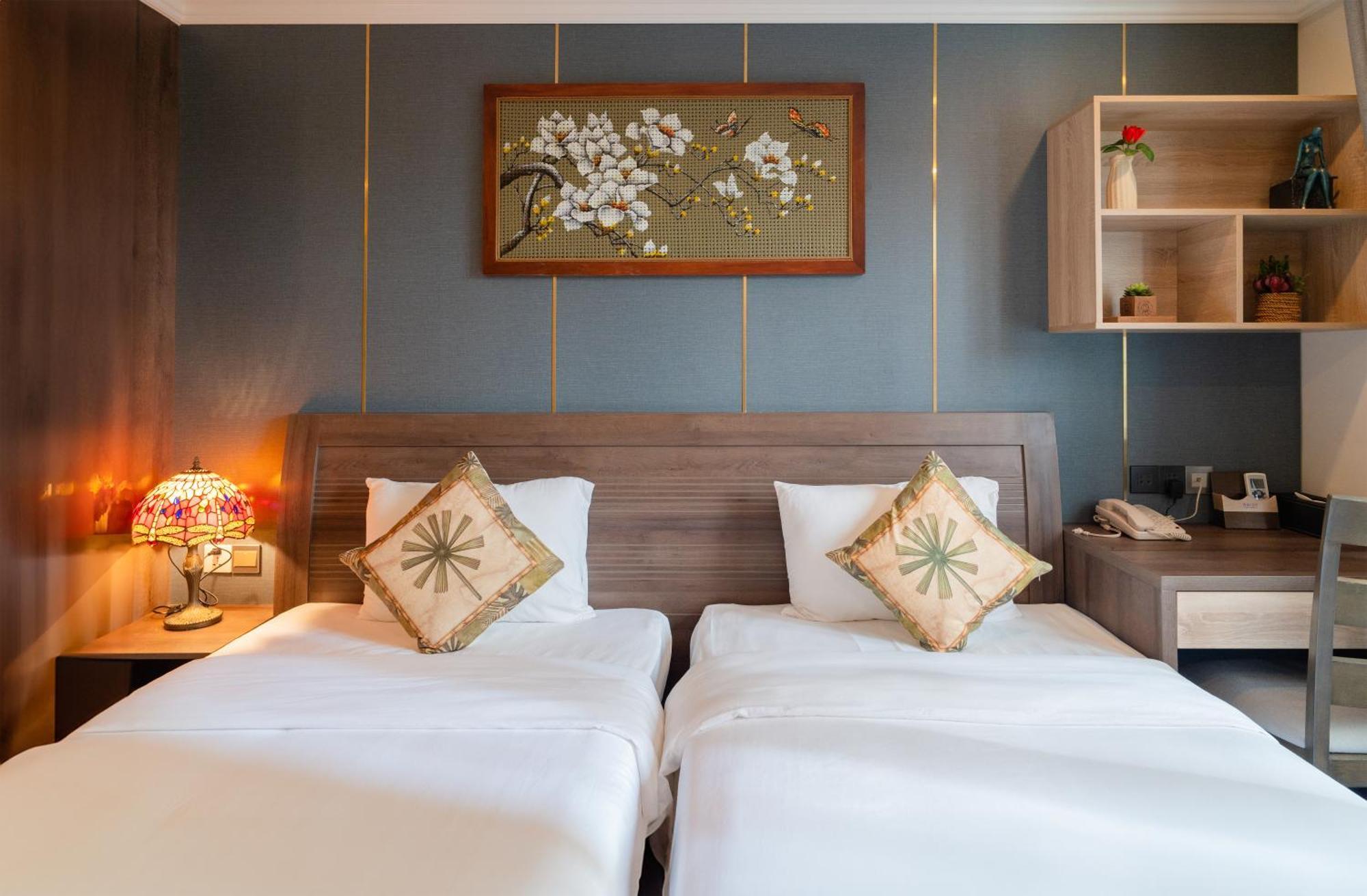 Aaron Boutique Hotel Nha Trang Esterno foto
