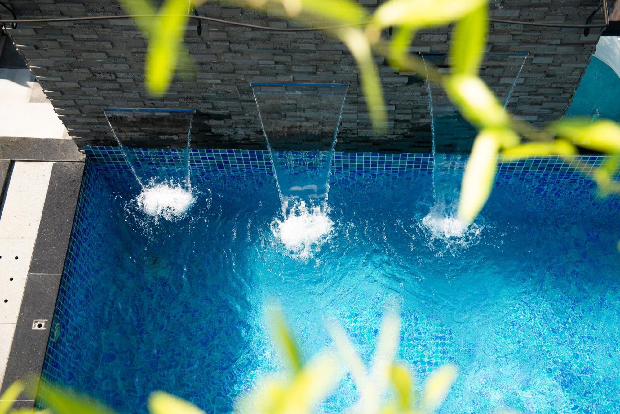 Aaron Boutique Hotel Nha Trang Esterno foto