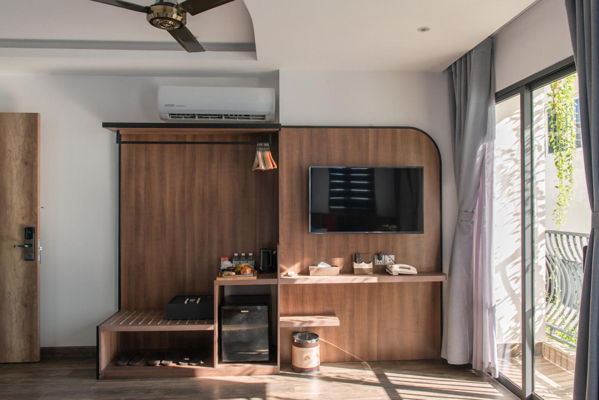 Aaron Boutique Hotel Nha Trang Esterno foto