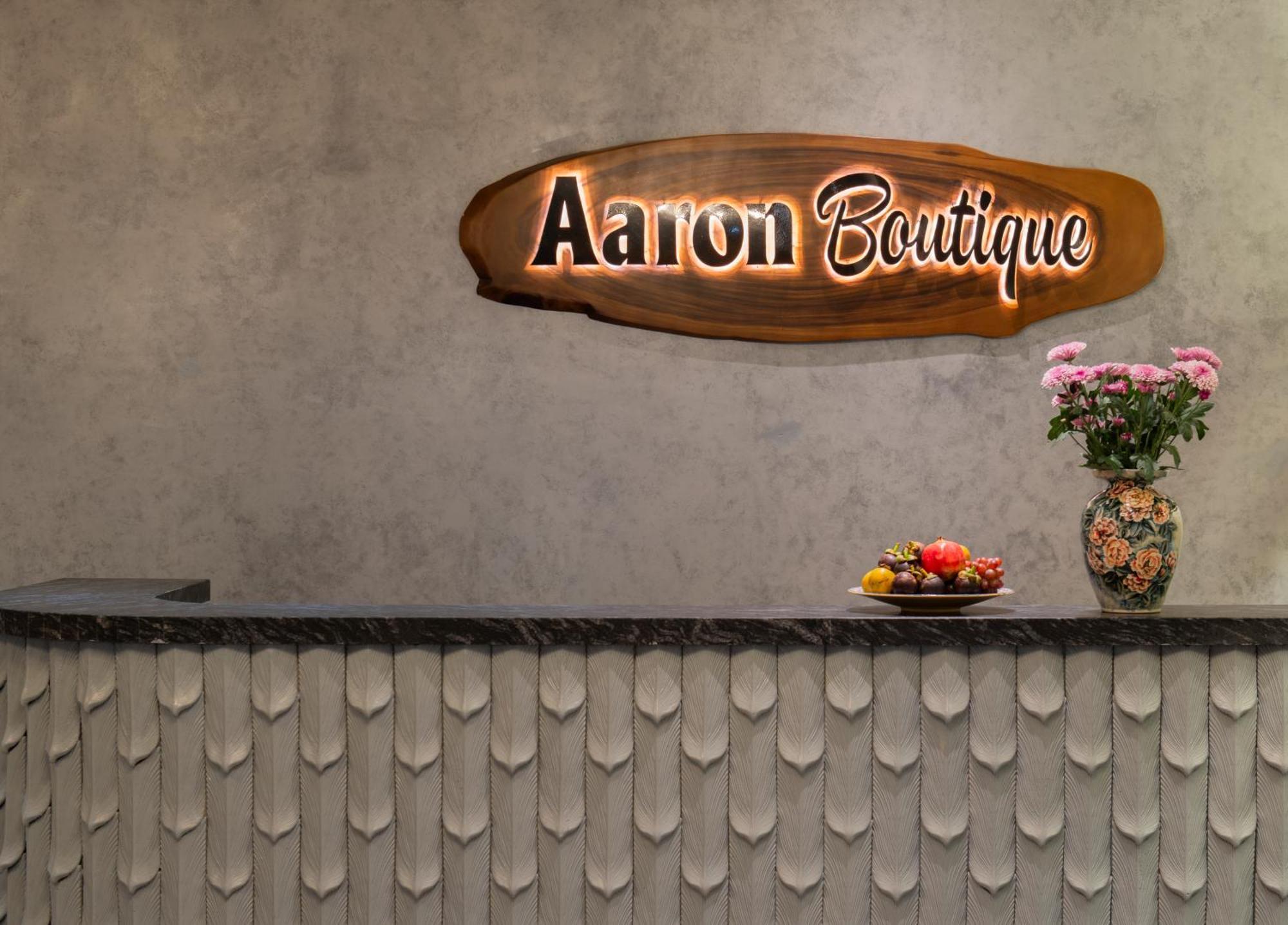 Aaron Boutique Hotel Nha Trang Esterno foto