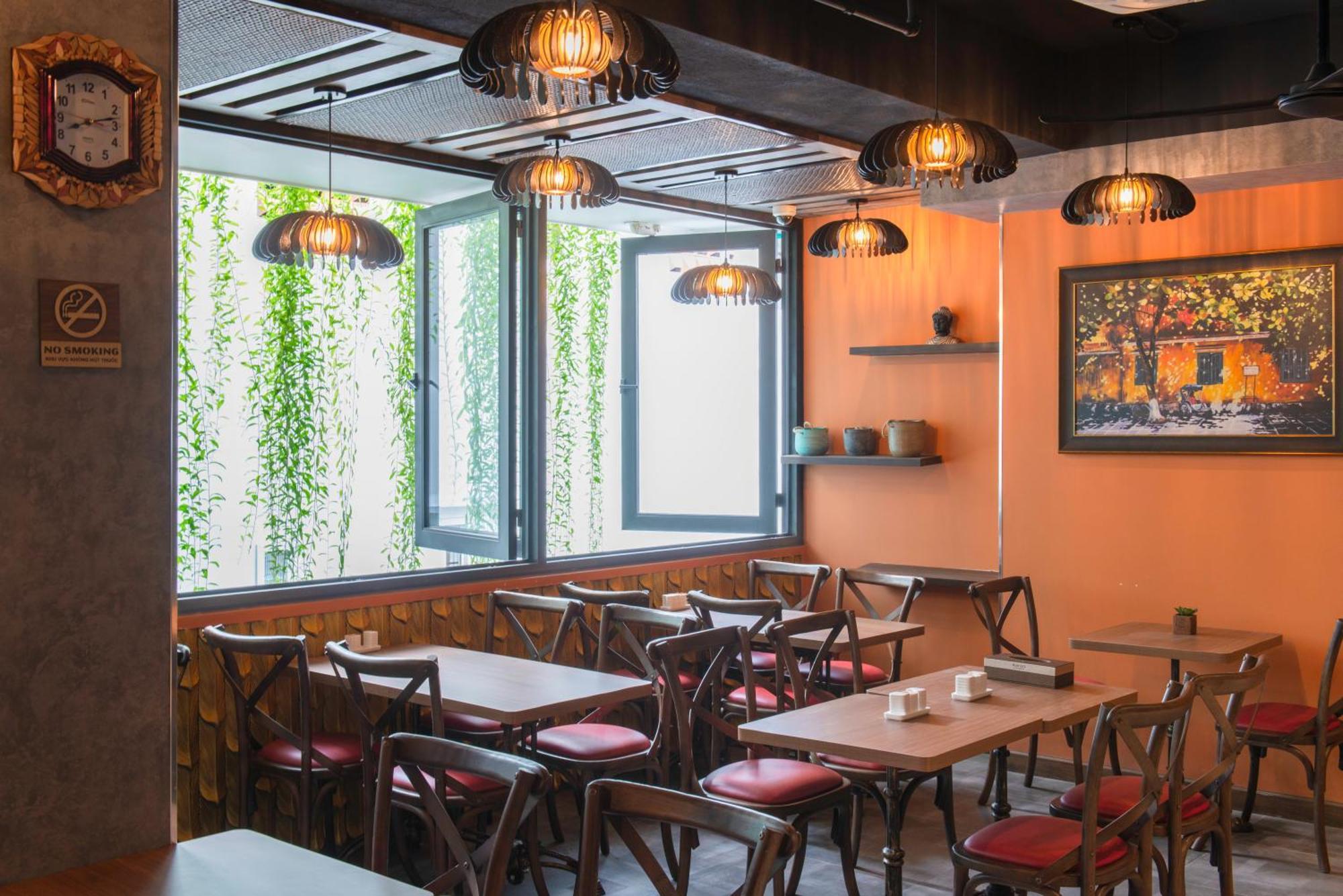 Aaron Boutique Hotel Nha Trang Esterno foto
