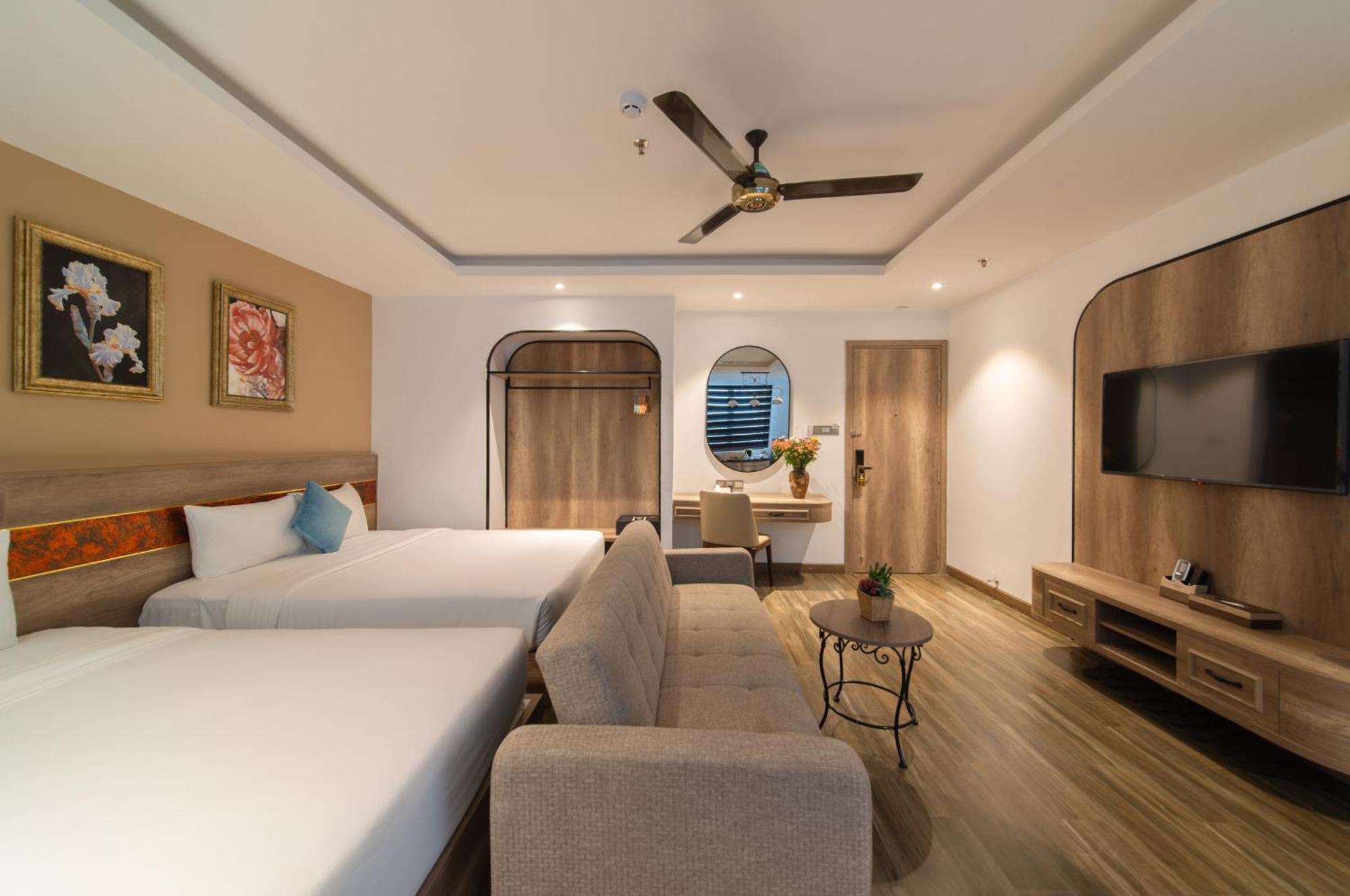 Aaron Boutique Hotel Nha Trang Esterno foto
