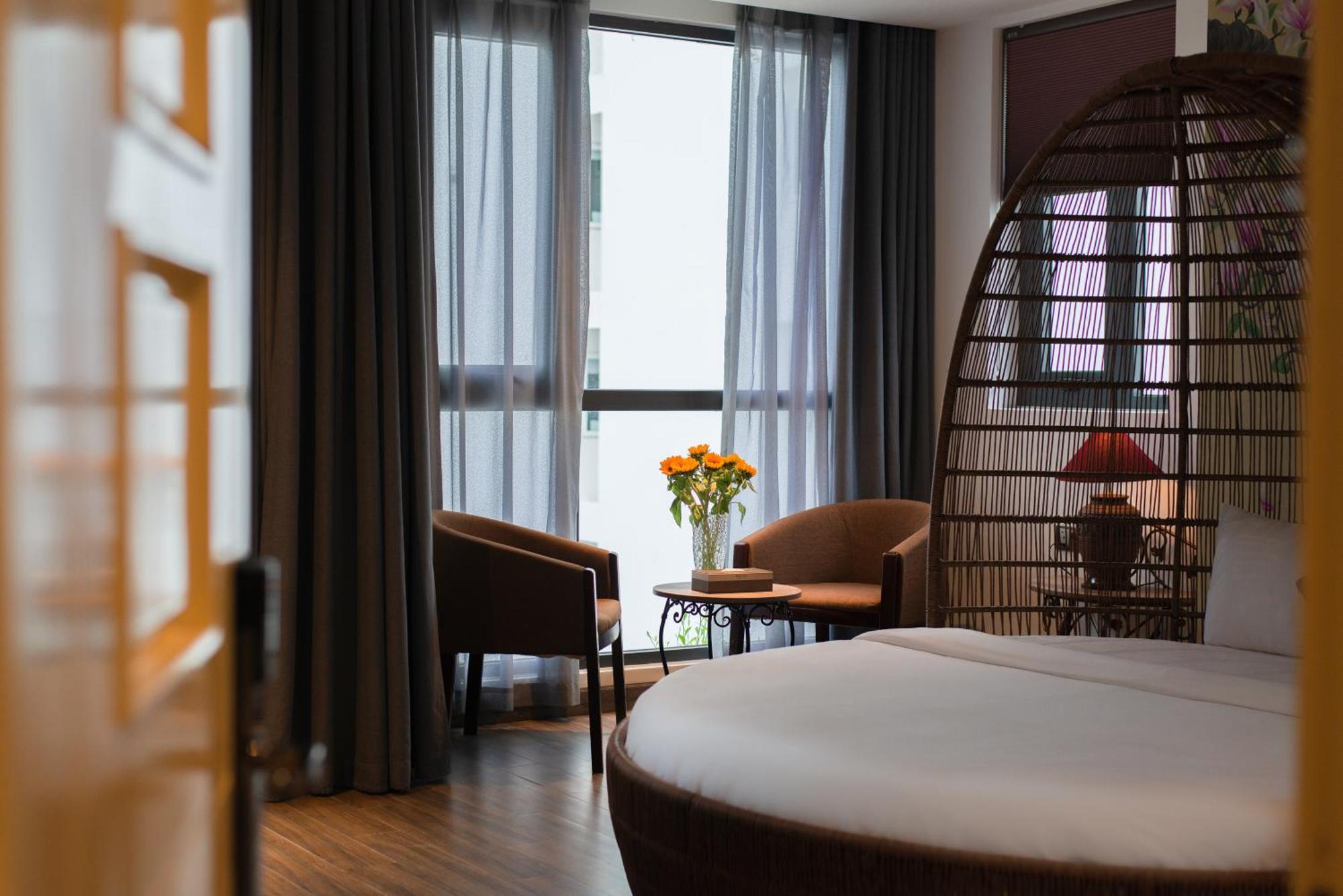 Aaron Boutique Hotel Nha Trang Esterno foto
